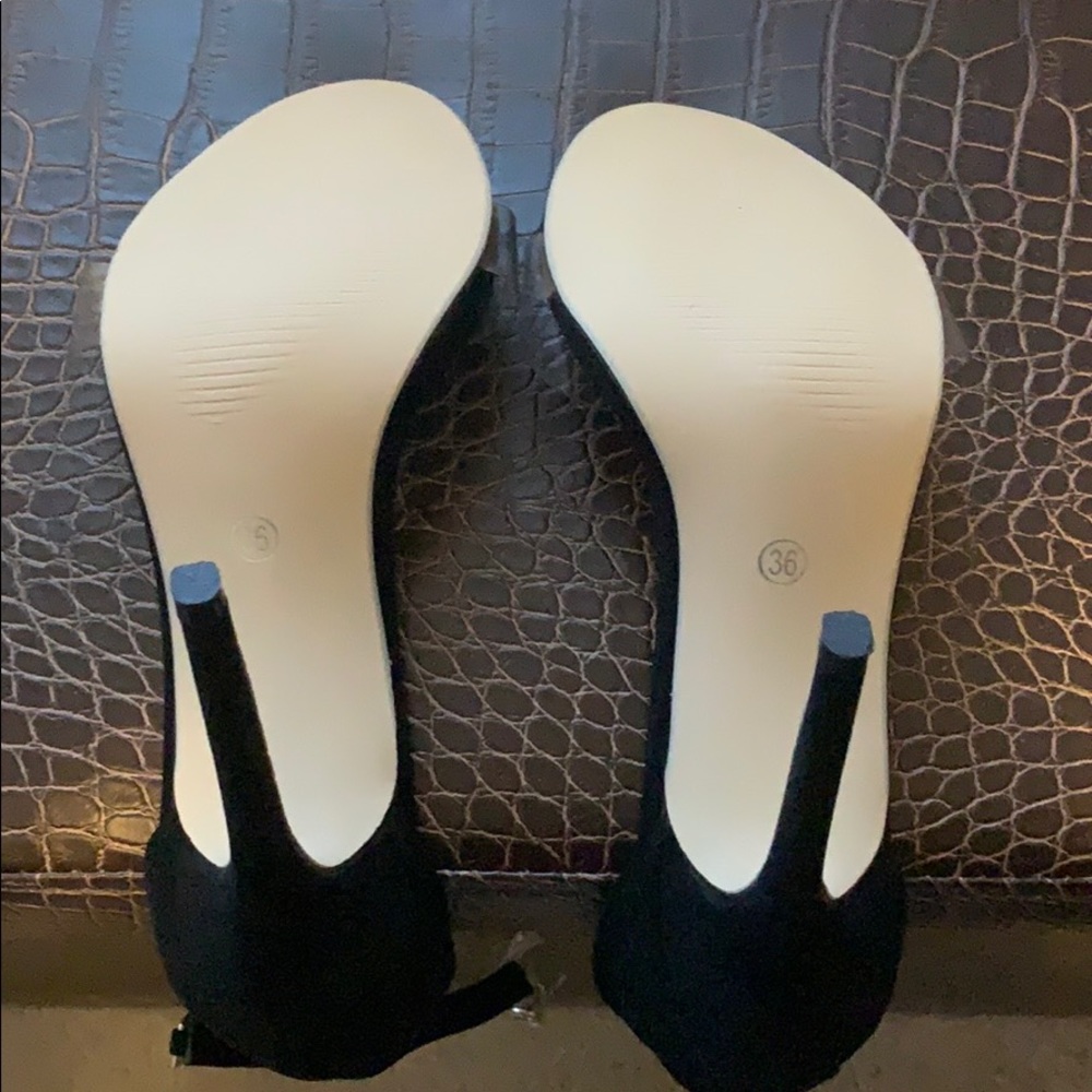 Invisible strap heels! BRAND NEW! - Picture 3 of 3